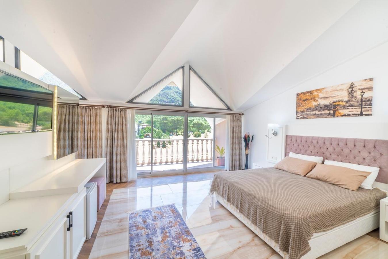 Otel Adrasan Beach Club 4*